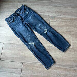 Judy Blue Relaxed Fit Distressed Denim Jeans - Women's 9/29